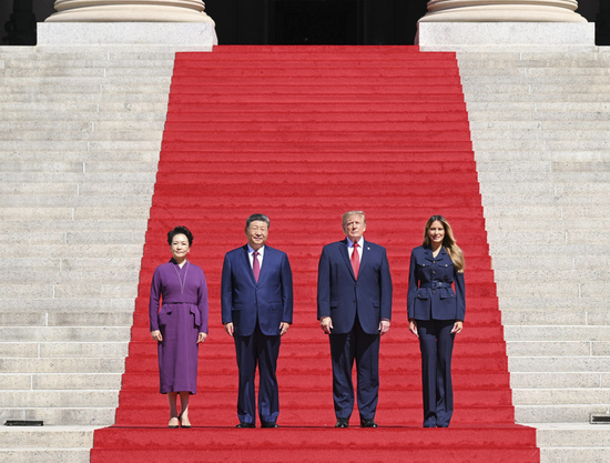 习近平和彭丽媛同特朗普夫妇茶叙，高清大图来了！