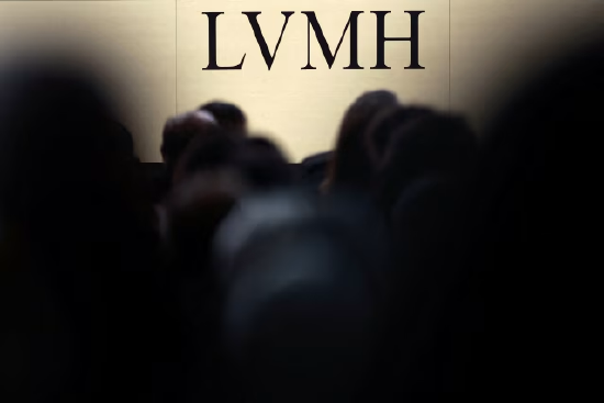路威酩轩（LVMH）销售疲软	，给脆弱复苏的奢侈品行业蒙上阴影