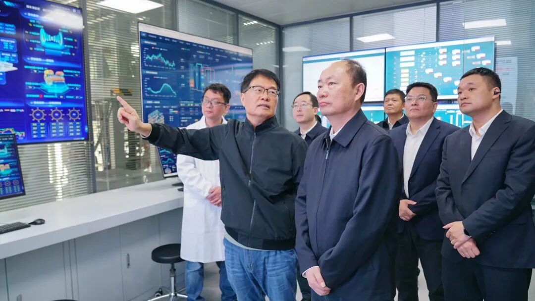 莫鼎革在山西开展产学研交流活动